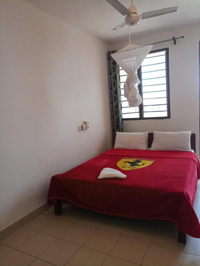Golden Guest House- Miritini Mombasa Dış mekan fotoğraf