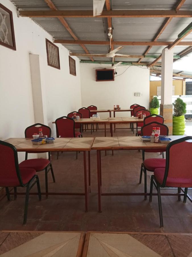 Golden Guest House- Miritini Mombasa Dış mekan fotoğraf